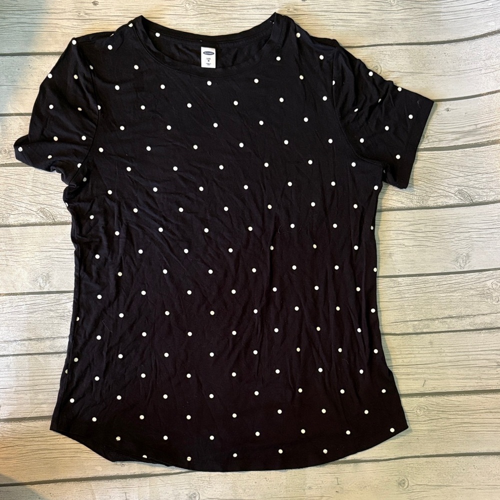Old Navy Black and White Polka Dot Short Sleeve Tee